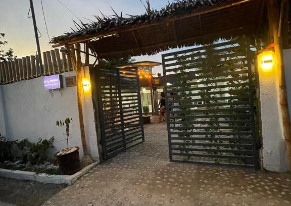 Sipalay House | La Maison Guesthouse