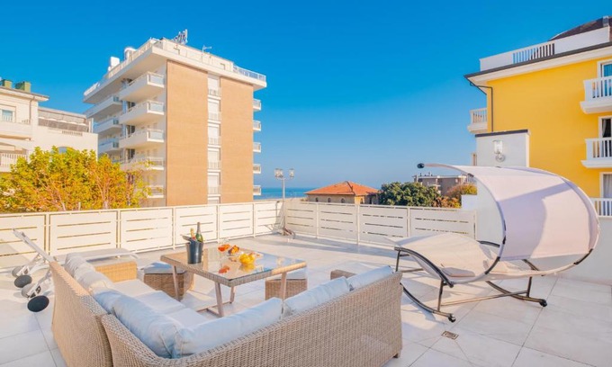 Miramare Apartment | La Maricita Rimini