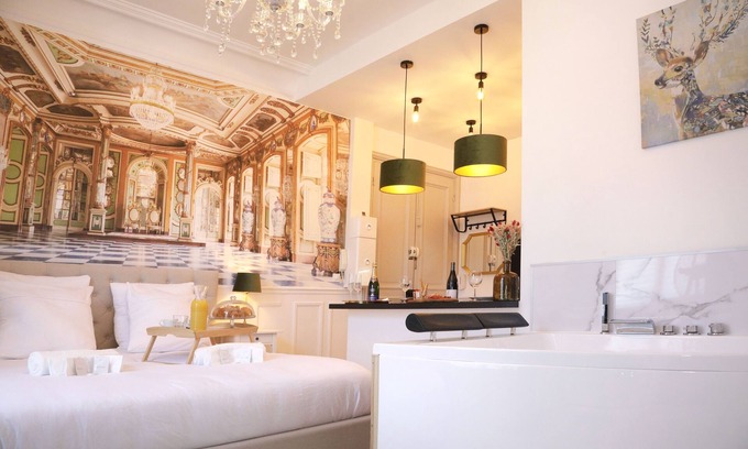 Senlis Apartment | La Marquise Cosy Flat - Jacuzzi - Senlis