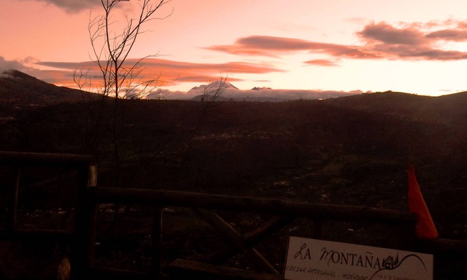 Patate Ski Chalet | La Montaña Restaurant Mirador Rooms a magical place of nature