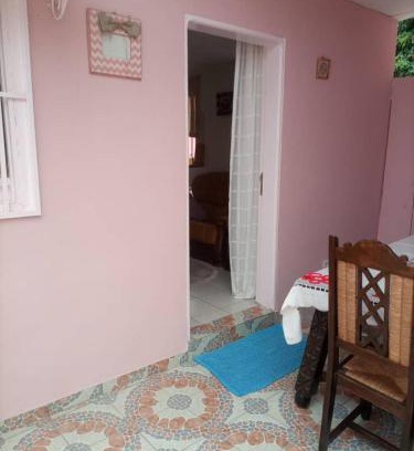 Komo-Mondah House | La myrtille de Liesse