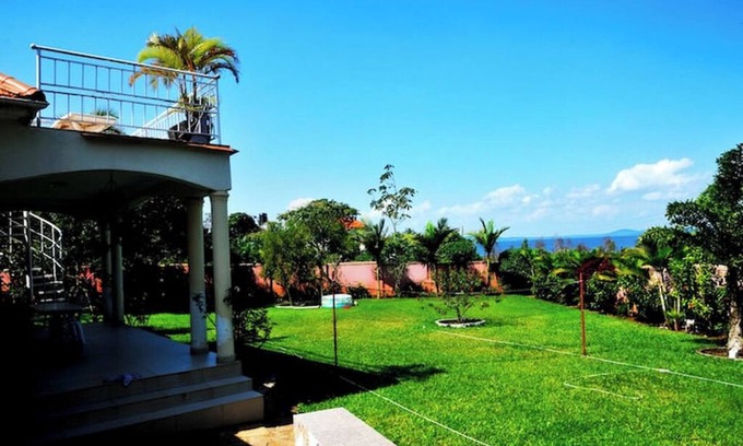 Lyamutundwe Cottage | La Palace Bonito