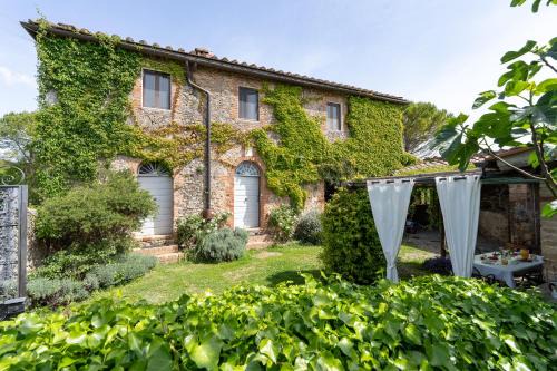 Simignano Villa | La Palazzina