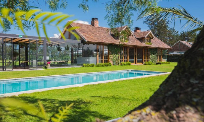 Puembo Hotel | La Palma Polo Hotel - Airport Area