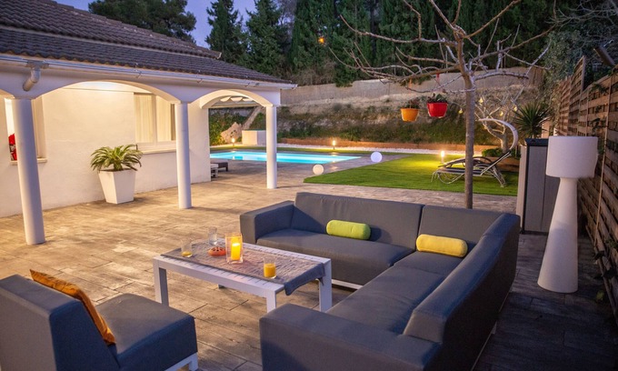 Sant Pere de Ribes House | "La Perla" spectacular house with private pool 8 minutes from Sitges