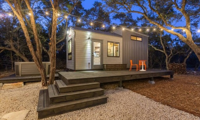 Wimberley House | La Petite: a Tiny House Tucked in Nature *Hot Tub*