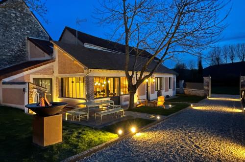 Giverny House | La Petite Maison de Giverny - Privatisation Gîte de charme 5 étoiles au cœur du village - Maison 3 Chambres