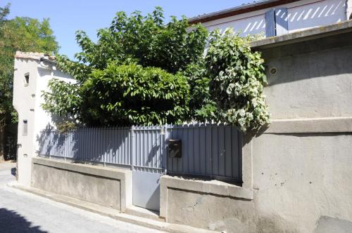Cesseras House | La Petite Maison