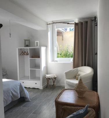 Gasny House | La petite maison