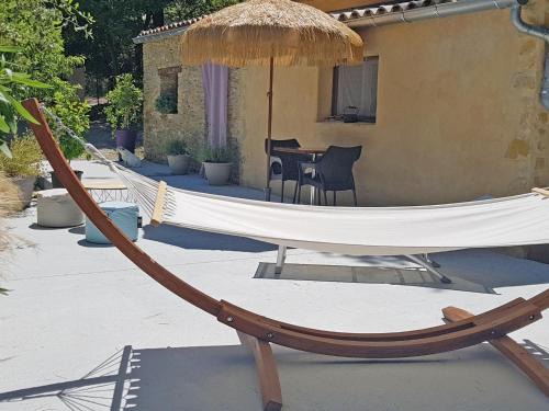 Faucon House | La petite Pinede