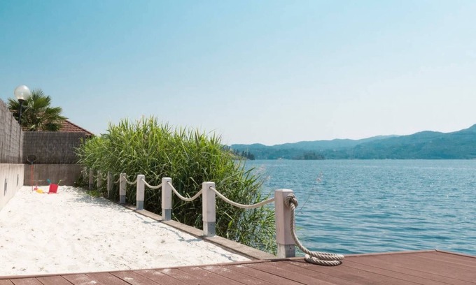 Pettenasco Villa | LA PLAYA villa with private beach