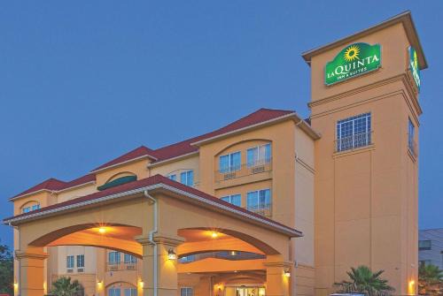 Columbus Hotel | La Quinta by Wyndham Columbus TX