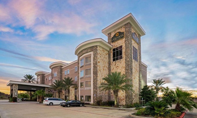 Willowbrook Hotel | La Quinta by Wyndham Houston Willowbrook