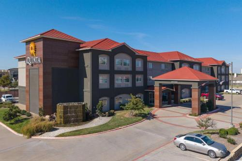 Woodway Hotel | La Quinta by Wyndham Woodway - Waco South