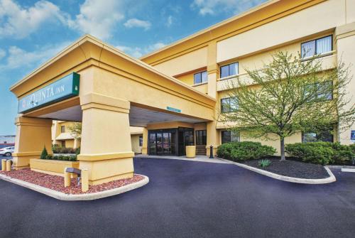 Perrysburg Hotel | La Quinta Inn by Wyndham Toledo Perrysburg