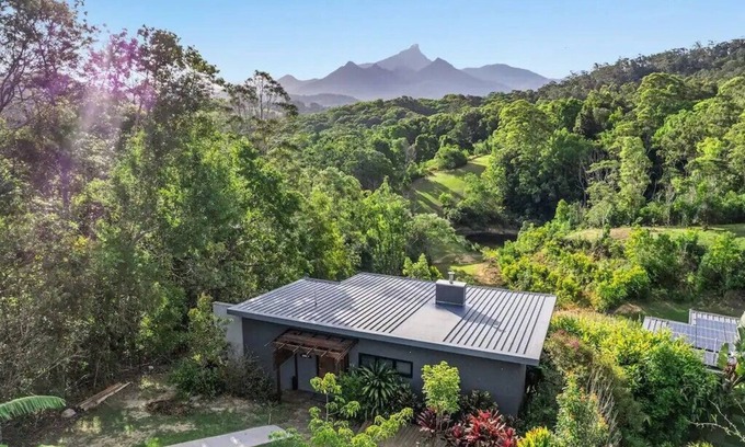 Smiths Creek House | La Rocher Eco Retreat