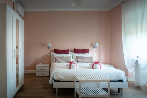 Meina Bed & Breakfast | La Rosa Tra I Laghi B&B