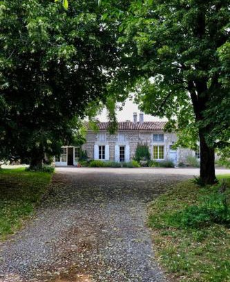 Sainte Gemme Apartment | La Saintonge