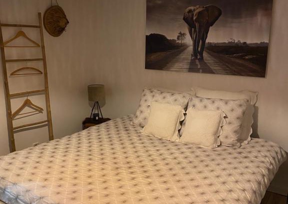 Emines Bed & Breakfast | La Suite Cosy - Votre Pause Arborée