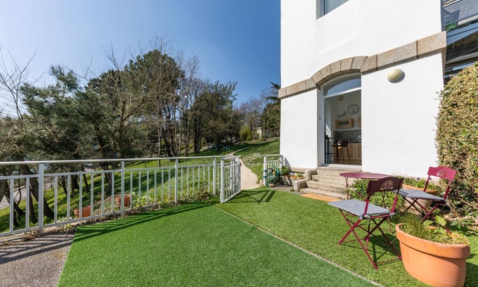 Kerfany-les-Pins Apartment | La Tour du Castel Beach - 200m de la plage