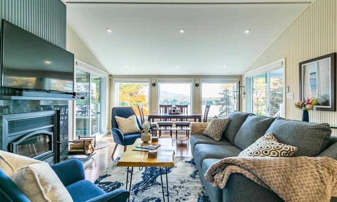 Eastman Ski Chalet | La Tranquilla - calm & comfort