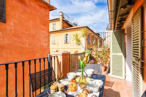 Old Town Apartment | LA TREILLE AP4334 By Riviera Holiday Homes