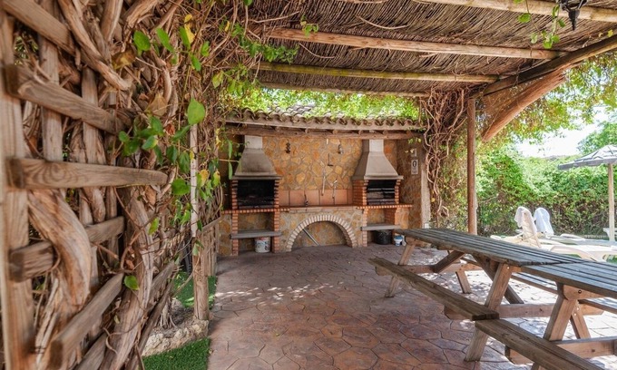Frailes Villa | La Veguetilla Frailes by Ruralidays