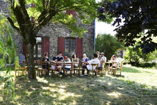Salles-Curan House | La Villa Bouloc, gite pour la famille