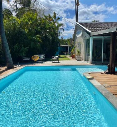 Etang Sale Les Bains Villa | La villa de Claude, charmante villa créole Etang Salé les Bains