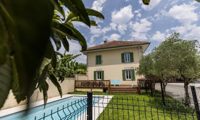 Saint-Lon-les-Mines House | La Villa de Saint Lon