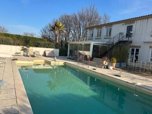 Callian House | La villa du Bau Reddoun ,piscine ,jardin , jolie vue sur Callian, calme et serenite