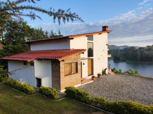 El Penol House | La Villa, Espectaculares vistas al lago Peñol-Guatape