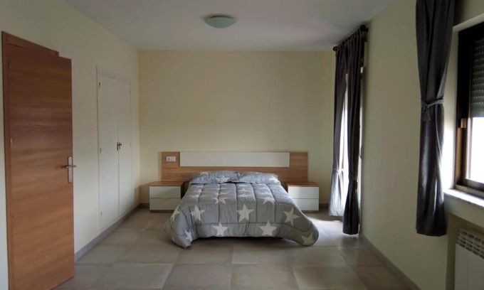Calvarrasa de Abajo House | La Villa Hostal