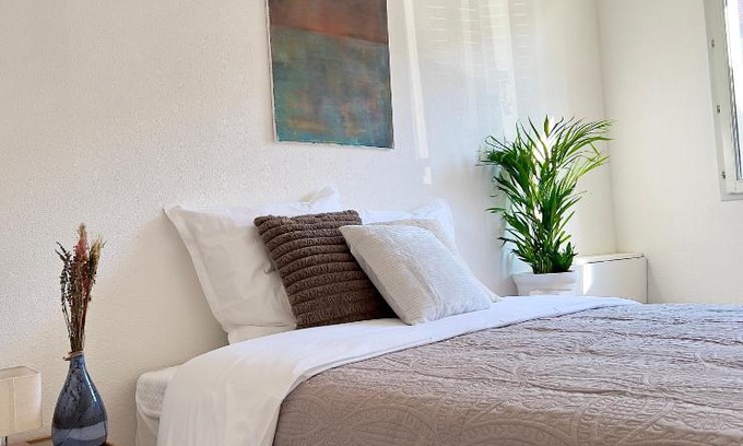 Provins Apartment | La Voulzie Appartement - Proche centre avec parking privé