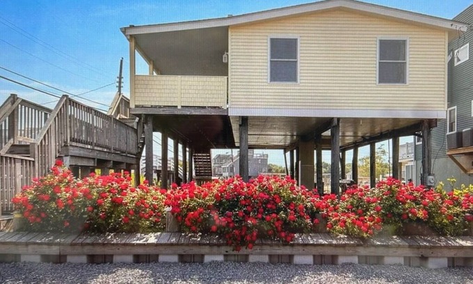 Mud City House | ๐บ๐ธ Labor Day is Coming ๐บ๐ธ Bridge to Long Beach Island ๐บ๐ธ