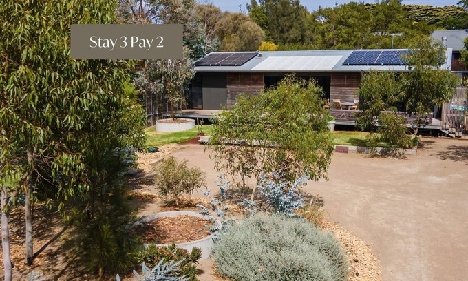 Flinders House | Lady Abigail in Flinders