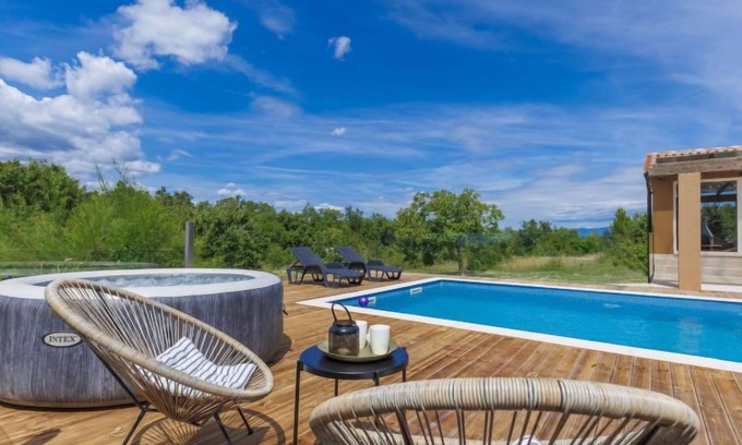 Salakovci House | Lady Di by Interhome