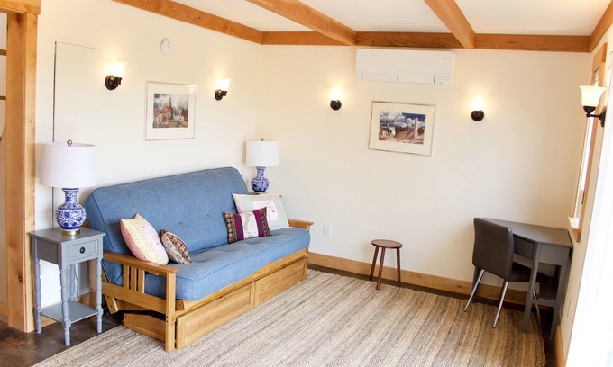 Blue Hill House | Ladyslipper – Cozy Cottage with Loft in Blue Hill town center