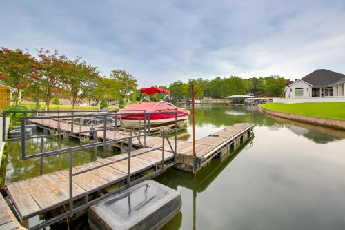 Hot Springs Apartment | Lake Access Pet-Friendly Duplex in Hot Springs!