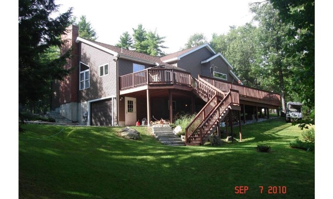 Lake Arrowhead House | Lake Arrowhead Maine, New House for Vacation Rental