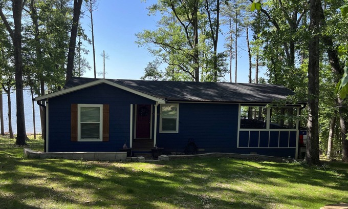 Jefferson Cabin | Lake Cabin