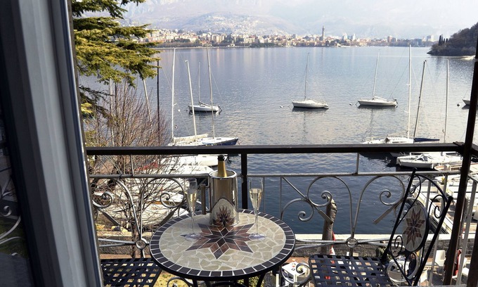 Valmadrera House | LAKE COMO: PANORAMIC LAKE TERRACE - WIFI - CIR 097083-CNI-00003