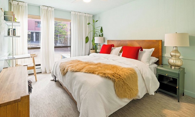 Dillon Apartment | Lake Dillon Retreat - Views!