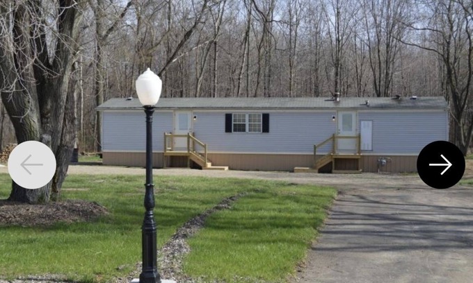 West Springfield House | Lake Erie Getaway! Close to Ohio, beaches, fishing, and so much more!