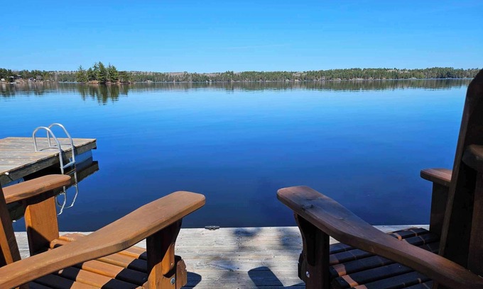 Twin Bay Apartment | Lake escape with beautiful views surrounded by nature.