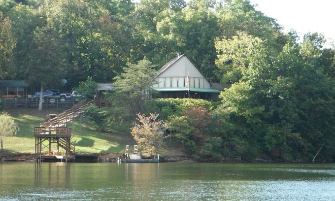 Dublin House | Lake Front Property On Quiet Cove At The Entrance To Peak Creek Claytor Lake Va.