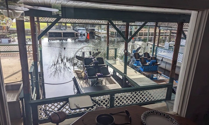 Fedhaven House | Lake Hatchineha w/Private Ramp! Kissimmee Chain of Lakes w/covered boathouse.