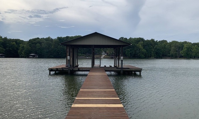 Ten Mile Cottage | Lake Haven Cottage