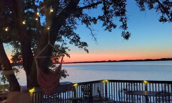 The Lakes House | Lake Home on Lake Sarah