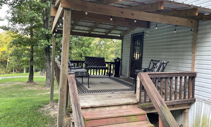 Pontiac House | Lake Home